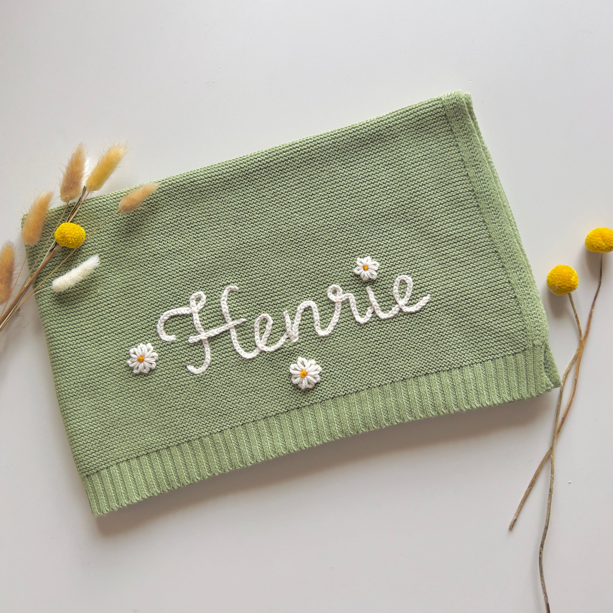 Signature Snuggles: Custom Baby Blankets Tailored to Your Little One