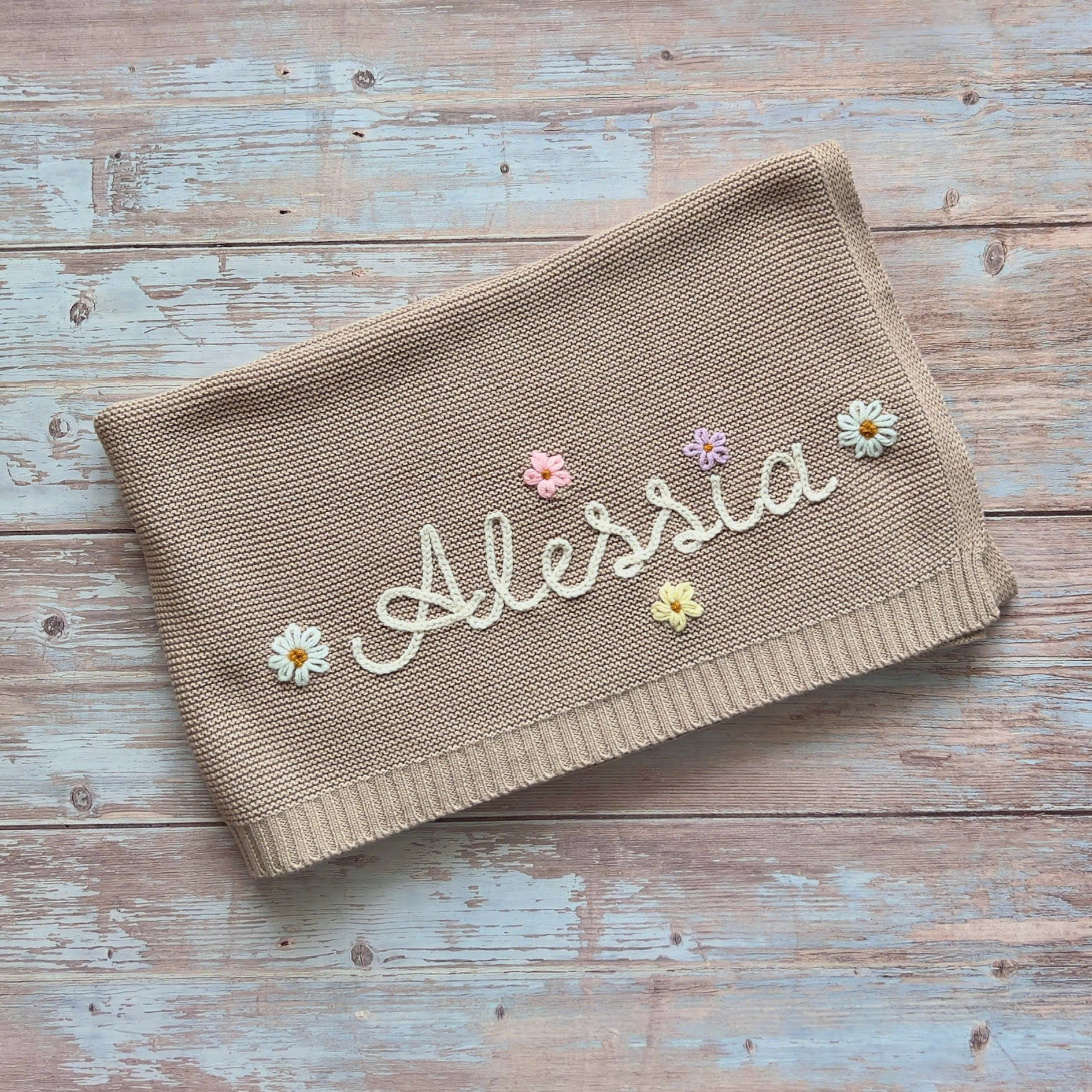 Wrap Your Baby in Love: A Look at Personalized and Knitted Baby Blankets